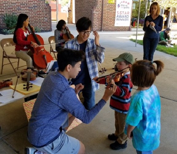 musicsettlement's tweet photo. Violin classes for adults and children?  Those and more!  Visit the Grand Opening Celebration of The Music Settlement's Ohio City campus. Sunday. 1-4 p.m. W. 25th &amp; Detroit https://t.co/69VaHh9LmO