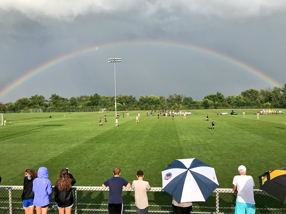 ScottJSander's tweet photo. GREAT night for futbol!
@carmel_soccer &amp; @CarmelSoccer vs. @NobSchools 
Goal-to-goal rainbow 🌈 

@WISH_TV #StormTrack8 https://t.co/EagWpVksHQ