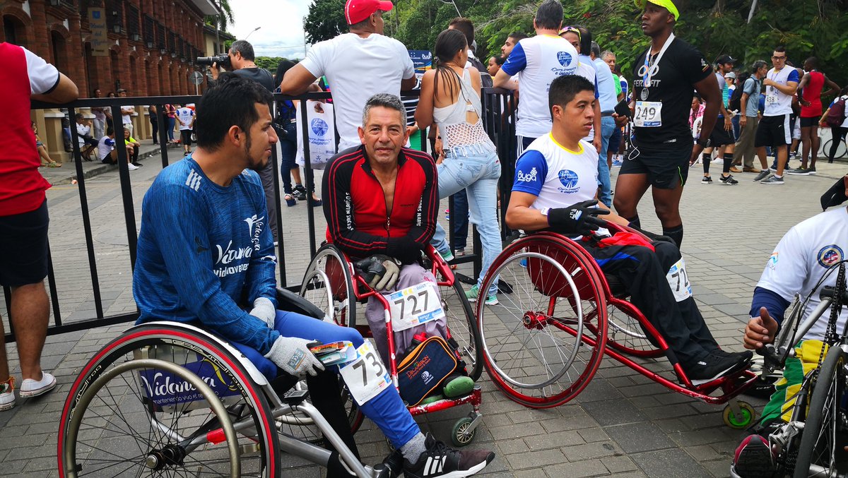 Mejores momentos de la <a href="/CarreraSer/">Carrera Ser Inspiración</a> Inspiración realizada el domingo por las calles de #Buga con participación de más de 2000 personas entre atletas convencionales y Paralimpicos.