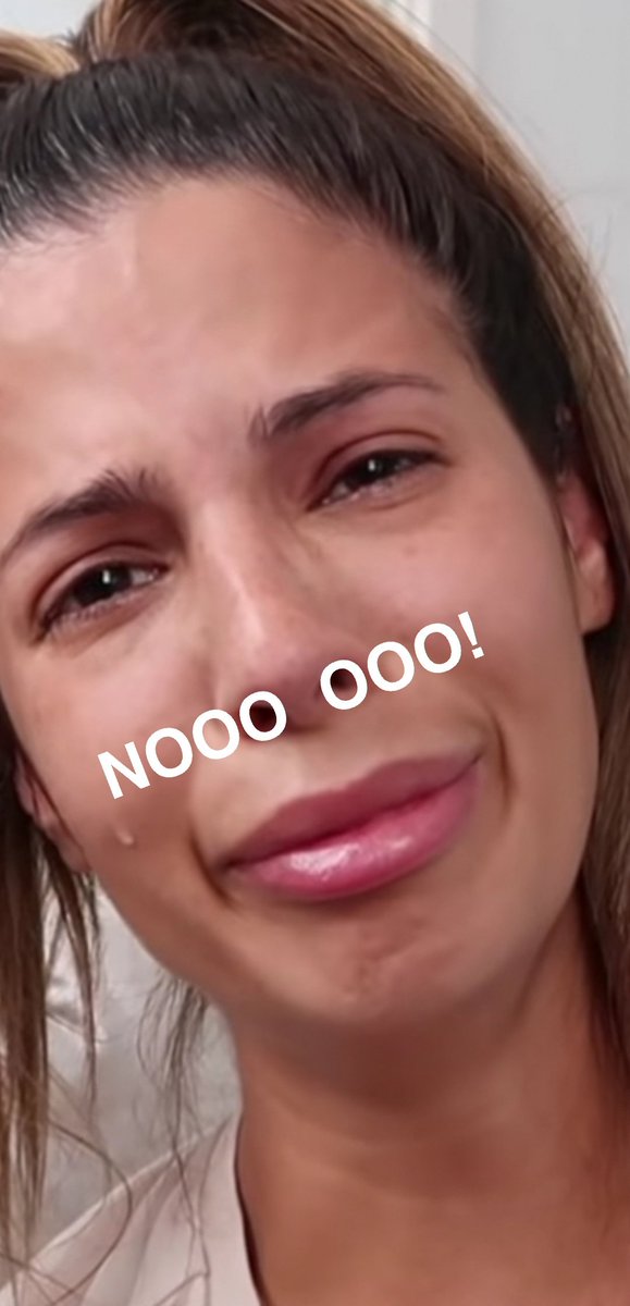 soph_el's tweet photo. When you get 19 nuggets instead of 20 #myapology https://t.co/yCFuAXdeGZ