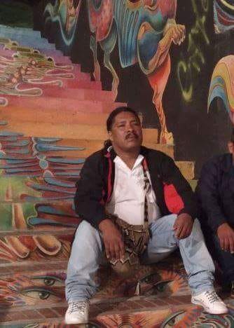 #ATENCIÓN
Fue asesinado ayer 19 de agosto de 2018 HOLMES ALBERTO NISCUE, perteneciente al resguardo el Gran Rosario del pueblo AWA. El lider indígena había solicitado protección a la <a href="/UNPColombia/">Unidad Nacional de Protección, UNP.</a> y no tuvo respuesta. Familiares y compañeros exigen que se esclaresca este crimen.