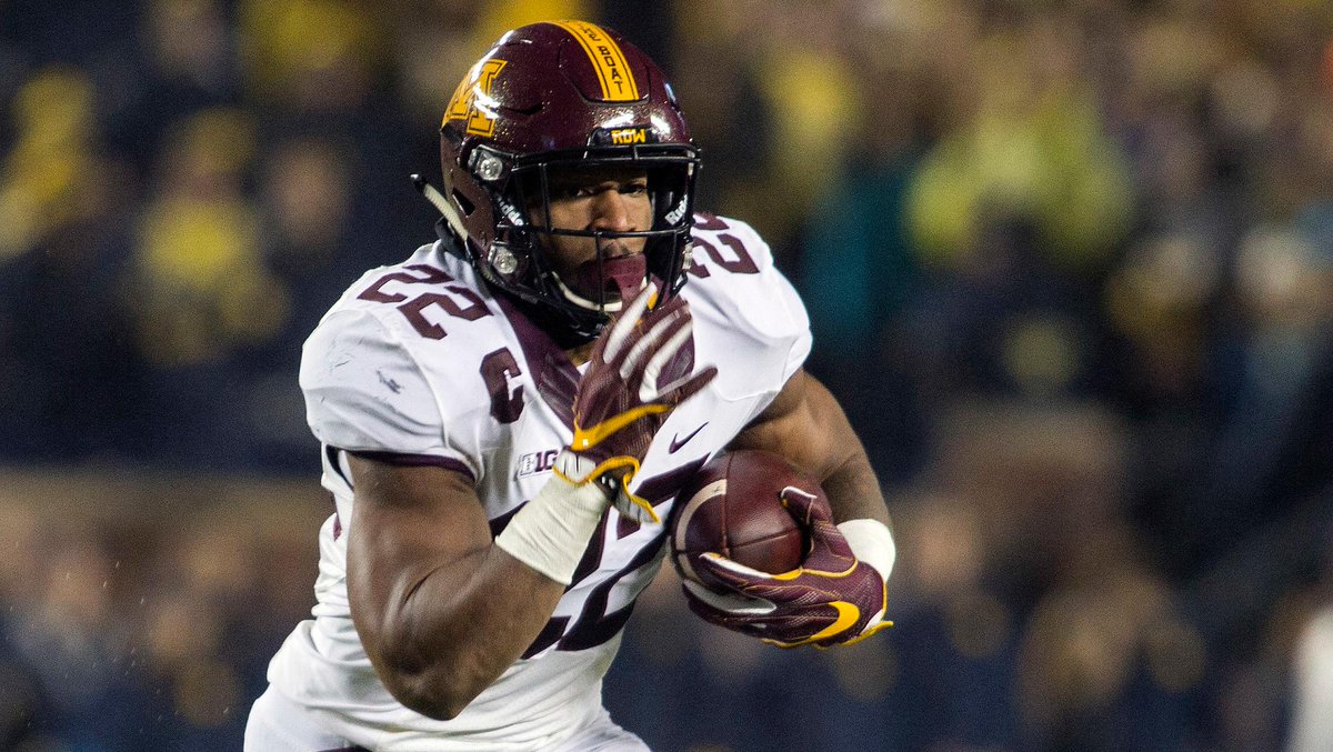 The #Vikings have signed G Kareem Are and FB Kobe McCrary.  📰: mnvkn.gs/MsxYDa https://t.co/YILfkBj4IW