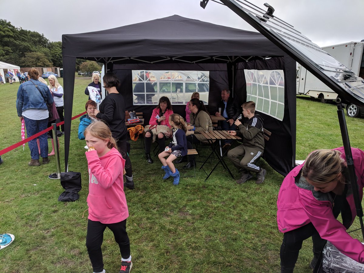 Fizz_Van's tweet photo. Thanks Mottram Show! We had an amazing day π₯πΎ ! #fizzvan #prosecco #proseccovan #mottramshow #fizz https://t.co/byqpLcwqJn