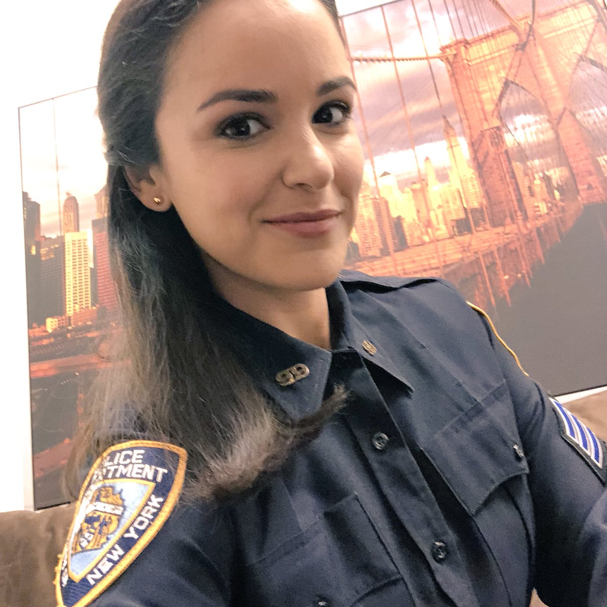 Feelin super grateful today for all of you and @nbc. You’re the reason I get to be back in uniform. Thank you. Here we gooooo! #Season6 #Brooklyn99 ❤️🚨❤️🚨❤️