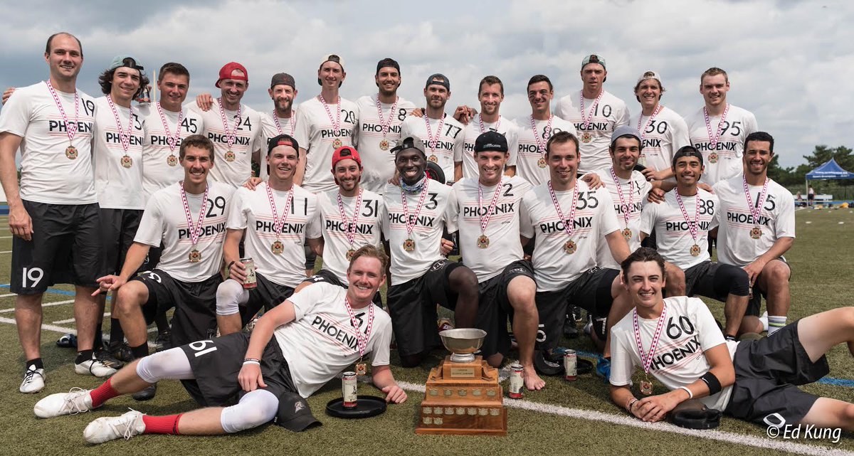 UltimateCanada's tweet photo. The 2018 Canadian Ultimate Championships Open division presented by @DiscraftULT is in the books!
Gold: Phoenix (ON)
Silver: Alberta Flatball Club (AB)
Bronze: Grand Trunk (ON)
Spirit: Houdd (ON)
Congrats to everyone for a great tournament! Photos: @universepoint 
#CUCBrampton https://t.co/BWWfthGf6L