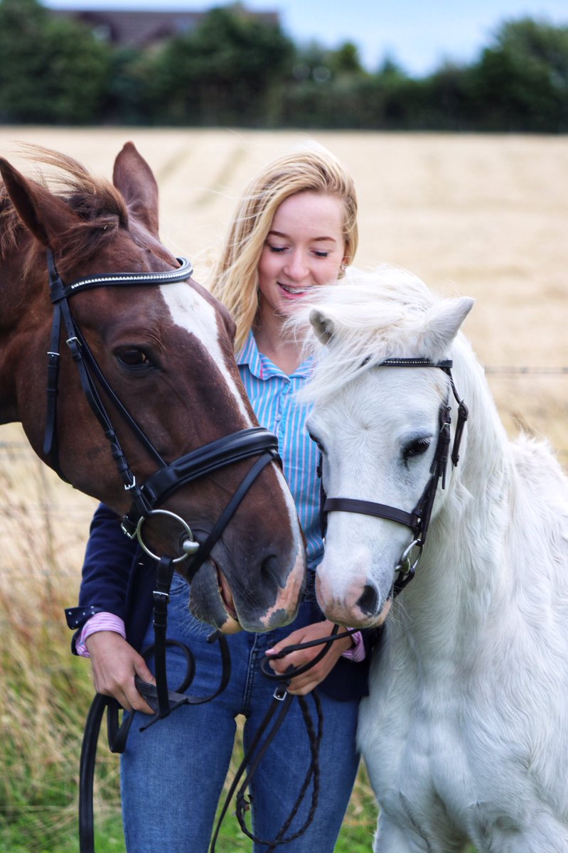 RedPhotography4's tweet photo. A real show of love
Private commission by Red Photography
#equestrian #LOVELOUD #LoveMonday #horsesofinstagram #horseaddict #familyfun #BeautifulDays2018 #truelove #animalsofinstagram #trending #Aberdeenshire #animalsofinstagram #photographer https://t.co/TaGyWqNvaJ