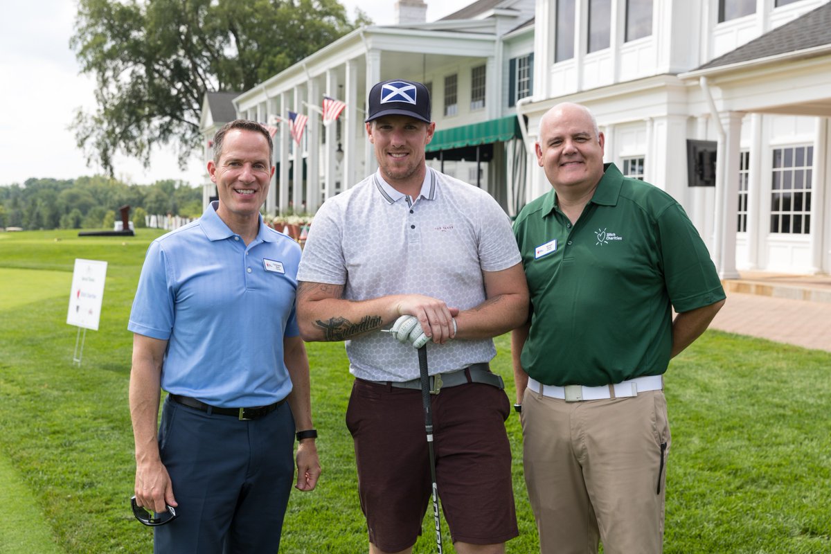 📍: @IlitchCharities Celebrity Golf Classic ⛳️🏒 | #LGRW https://t.co/9BsYKSXffY