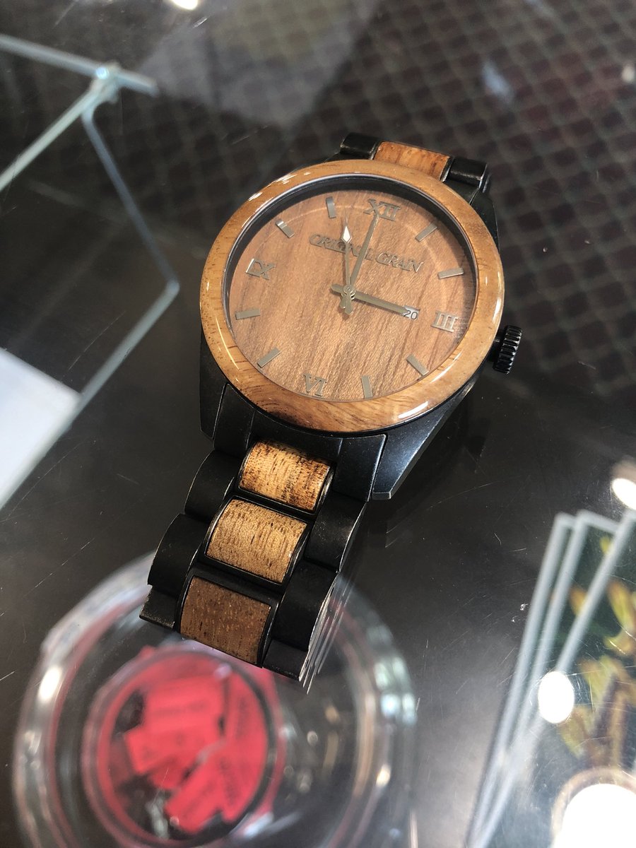 Adamjenko's tweet photo. New watch day is always a good day https://t.co/Cn8oKgt5em
