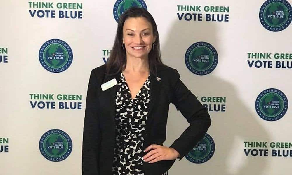 HIGH_TIMES_Mag's tweet photo. Florida Politician Says Wells Fargo Shut Down Her Account Over Pro-Cannabis Stance. https://t.co/MLHwsqtPbS @nikkifried @WellsFargo https://t.co/b4K0sxZNcV