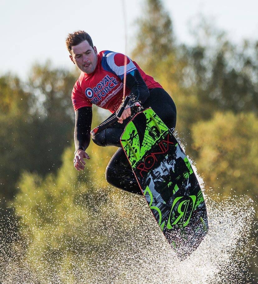 RAFCyberspace's tweet image. #ICYMI on our #Sparks FB Page. RAF Water-ski and Wakeboard Association annual championships 3-7 Sep 18 near Oxford, open to all RAF personnel, from beginner to experienced levels. Everyone will get a go. Contact #CommsInfraTech Sgt Peter G...
bit.ly/2ORUsWi