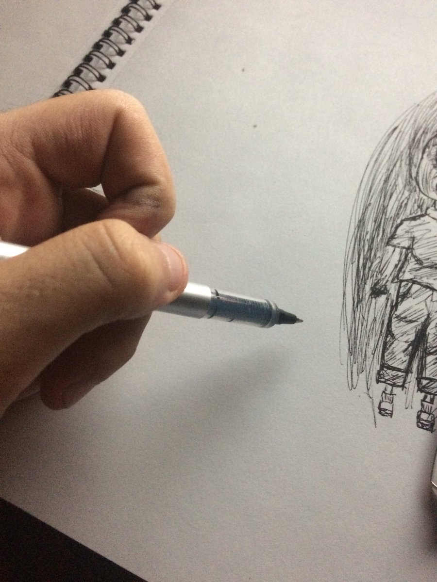 39momo1's tweet image. JSUIS ARCHI CHAUD LA RT ET JE DESSINE TA PP