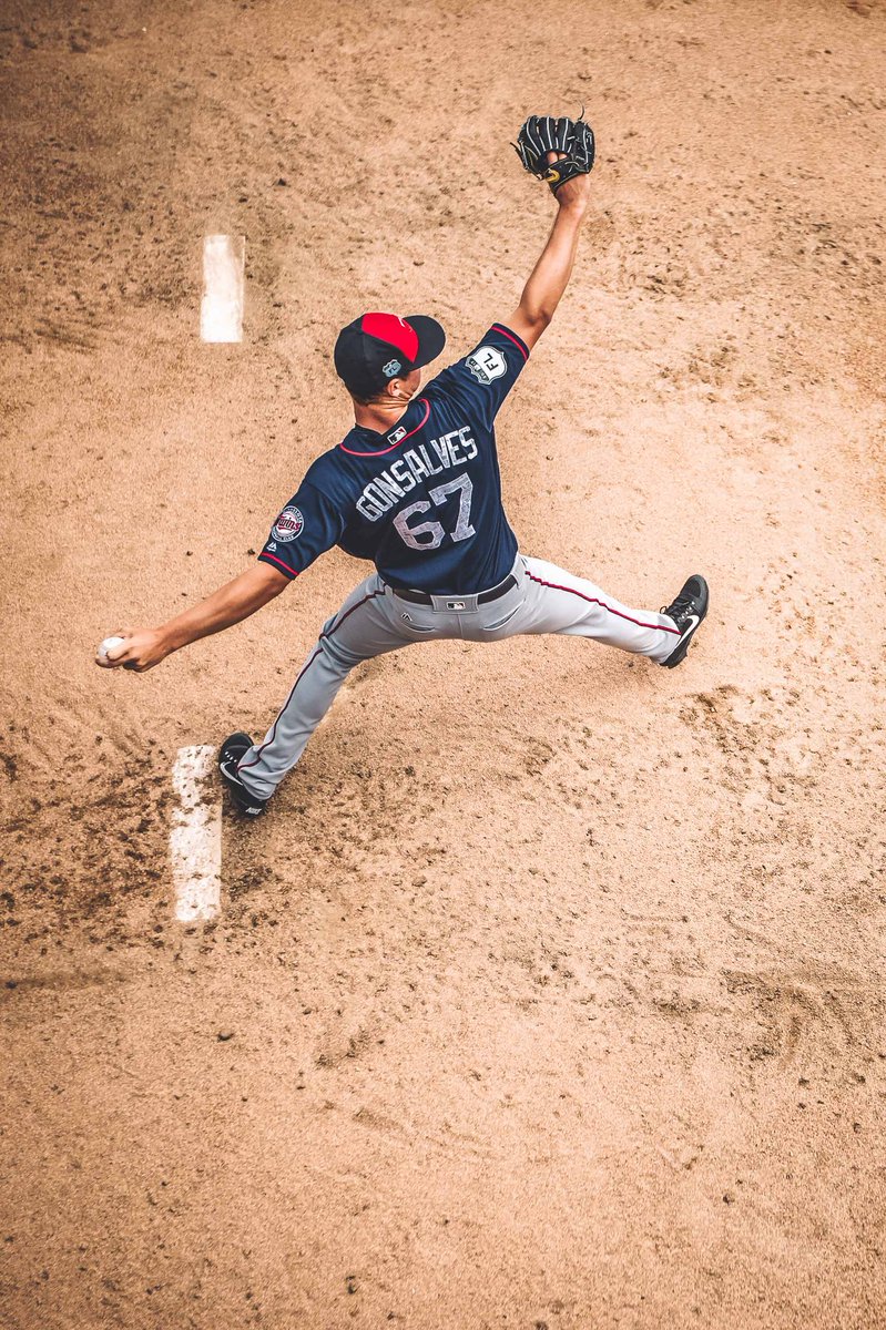 TwinsPics's tweet image. Debut day for @TheSGonsalves. #MNTwins