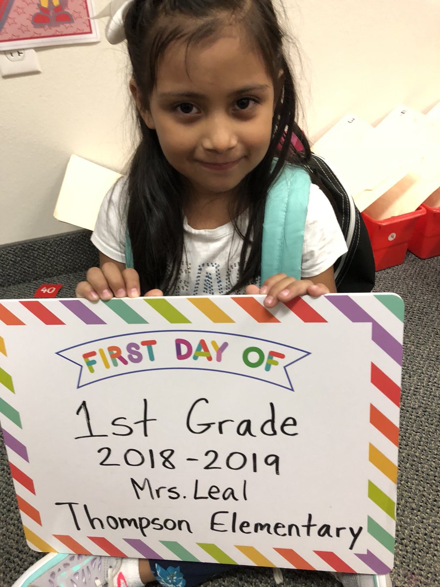 Mrsleal2018's tweet photo. Those smiles are contagious. #cfbfirstday #ThompsonIsExcellence https://t.co/40sLpVAQer