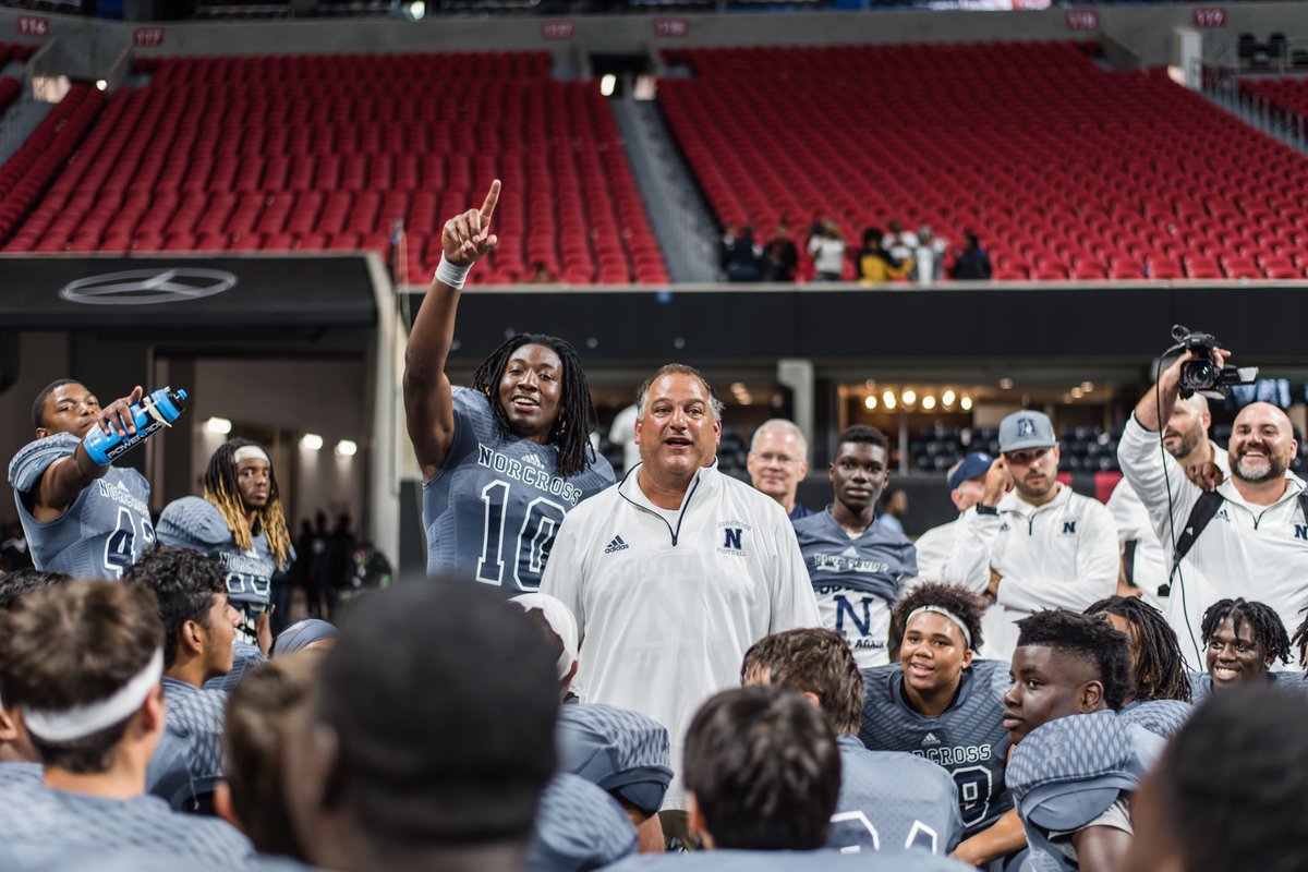 Norcross_FB's tweet photo. @scoreatlanta @CorkyKell @OfficialGHSA @CCPackersFball @CalhounFootball @walton_raiders @McEachernFtball @WolvesGameday @buford_football @kellhsathletics @MaysAthletics @MiltonEagles_FB @Lou__will and Coach Maloof addressing the team after a gritty performance! #AllN #CommitCompeteBrotherhood https://t.co/QOb1LP2joJ
