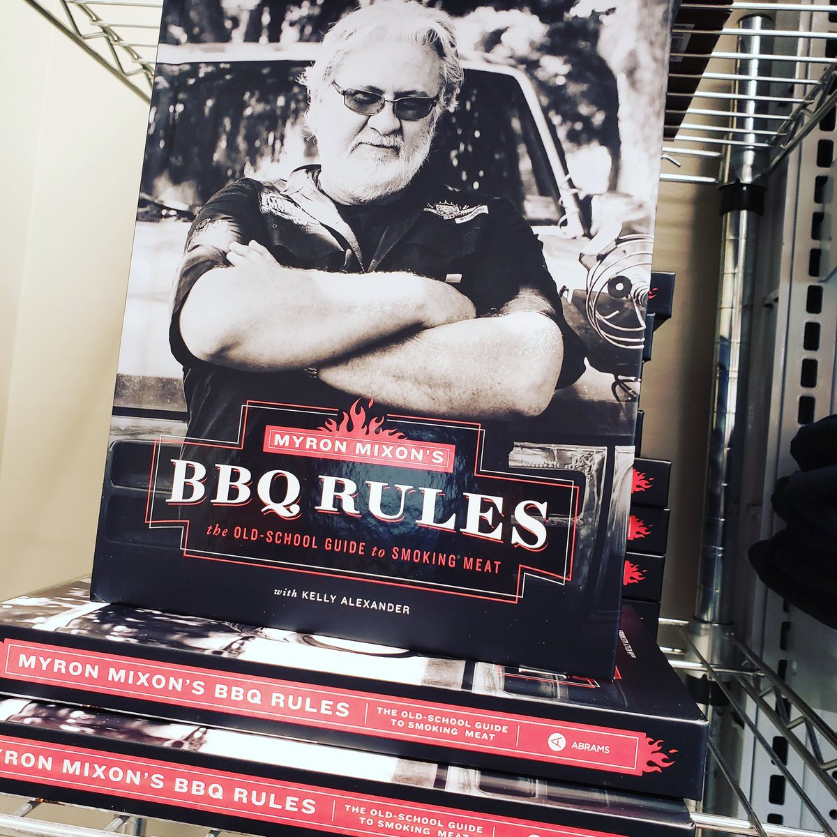 kcgrillingco's tweet photo. Just in! @Lord_of_Q book #BBQRules is here at @kcgrillingco . Dont forget, Myron will be here at the store Wed Sept 12th from 3-5 PM. https://t.co/xXmNoxwNi6