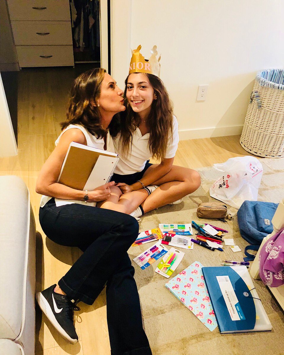 MaElviraSalazar's tweet photo. I am here with one of the best gifts life has given me, my daughter Martina. Today, was her first day #BackToSchool. I wish all of the students and teachers of #FL27 a safe and successful school year.

#Vote37 #TeamMariaElvira #ConEllaSi #MariaElviraSalazar #District27 https://t.co/UPPidR2pLu