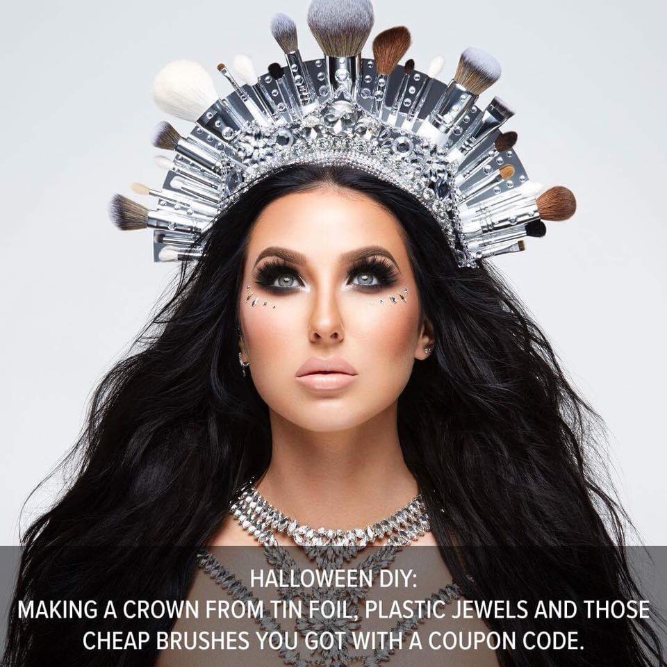 KJBennettBeauty's tweet image. Someone posted this on the #InMyKit Facebook group and I almost wet myself...soooo shady, but soooo funny!