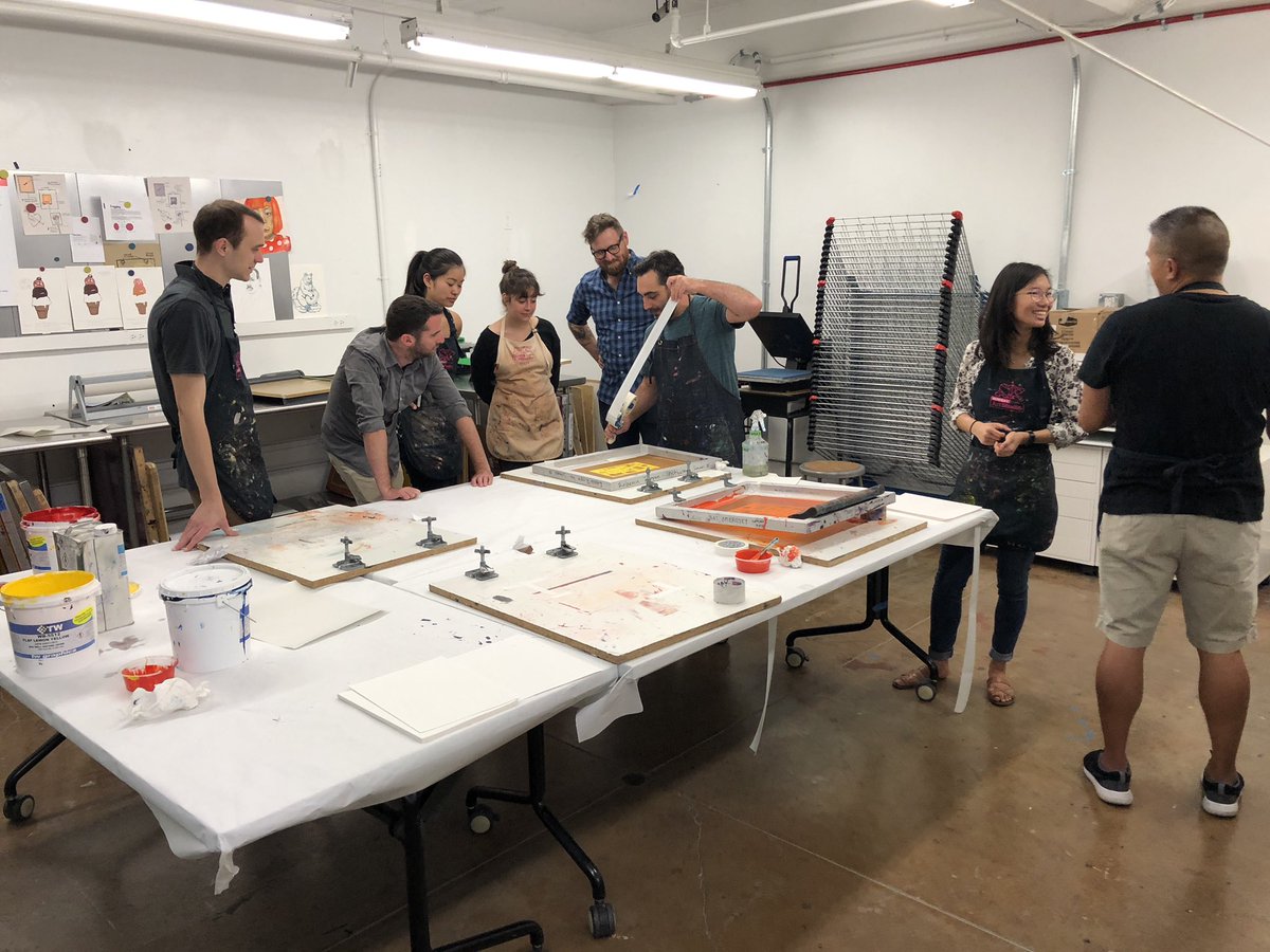 AlationDesign's tweet image. A team that screen prints together...screen prints together. 

We went screen printing.