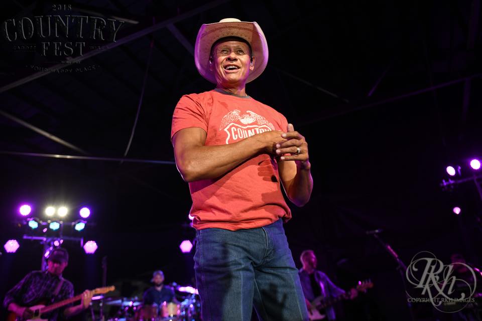 HoofbeatWI's tweet photo. The man, the myth, the legend. @NealMcCoy
6.22.2018 at #CountryFest2018
https://t.co/N8aImeeSZW https://t.co/Bs6T2h2pDS