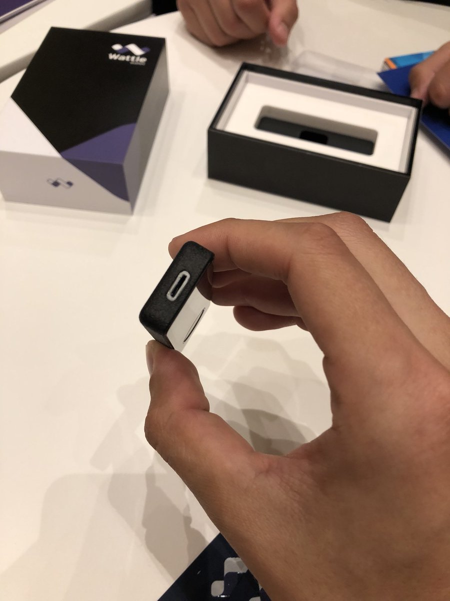 nulltxnews's tweet image. Sneak preview of the @Wattle_Wallet at #BlockShow