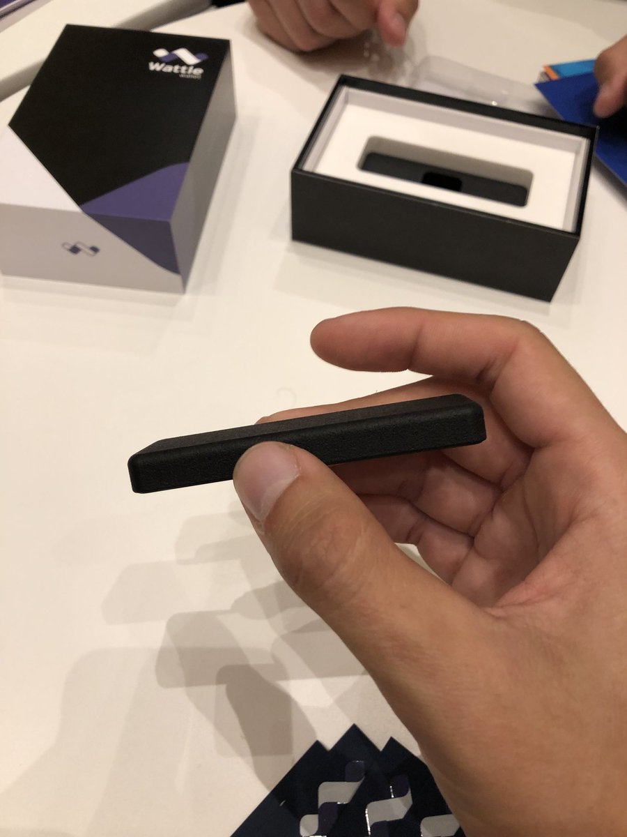 nulltxnews's tweet image. Sneak preview of the @Wattle_Wallet at #BlockShow