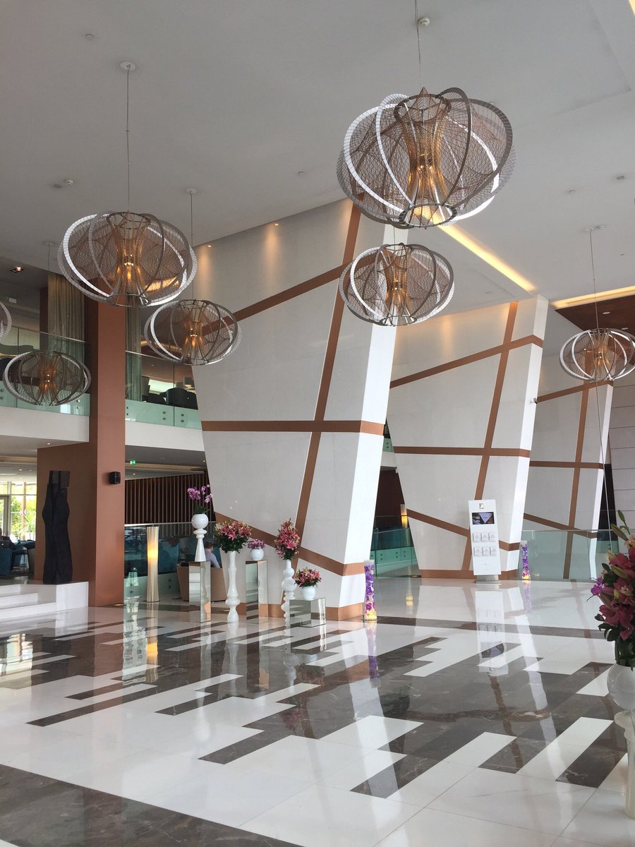 AV_diaries's tweet photo. Checked in at epic Sana Lisboa. Beautiful hotel. #lisbon #lisboa #epicsana https://t.co/KzxMYDuwUa
