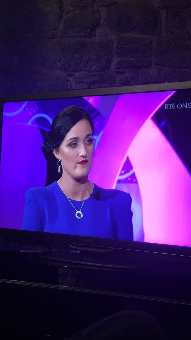 She milks cows for a living, did her Green Cert in Gurteen and wears a <a href="/dairymaster/">Dairymaster</a> hat every day - give her the crown now!!!!! #WomenInAg #RoseOfTralee