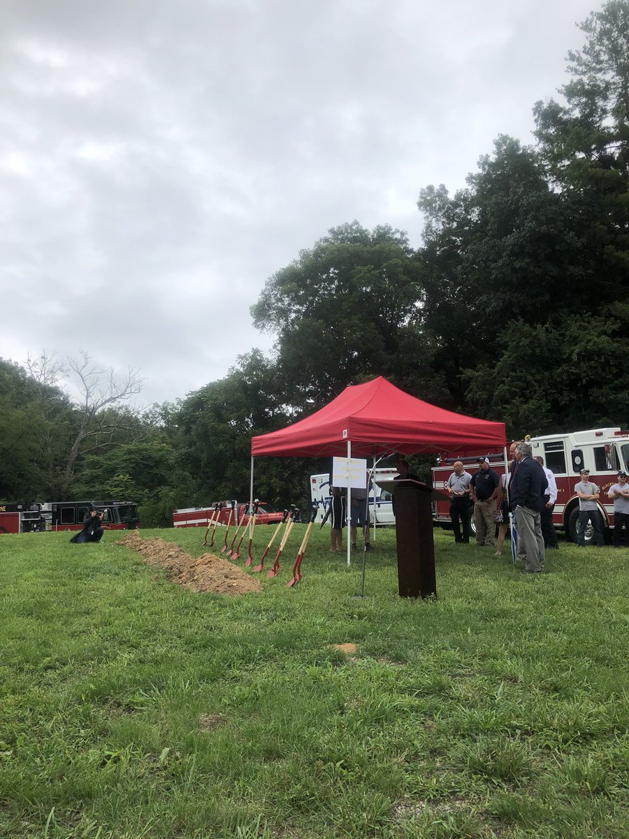 pubsafetyleader's tweet image. It might look like dirt for now but this is the future home of a new regional #firefighter #burnbuilding in Montgomery County, VA 🔥👩🏼‍🚒
