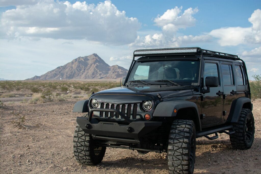 Cade_Hartman21's tweet photo. Yeah I’m in love with my Jeep sorry 🤷🏽‍♂️ https://t.co/DJTNXwv8Xx