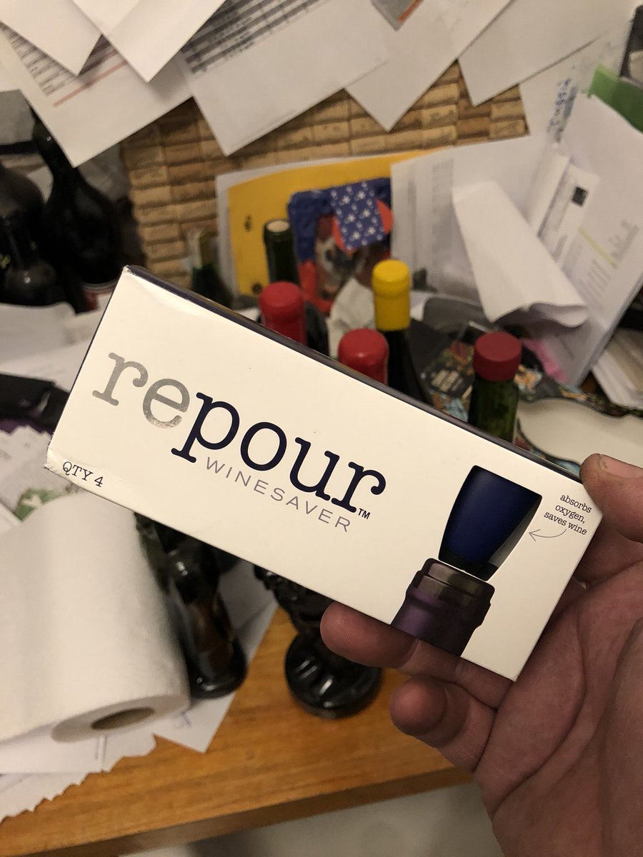 garagewineco's tweet photo. @buyerabroad @spanish_wl @hudin This is the only thing that really works for me. It draws just the oxygen out and thus creates a soft vacuum. (Chalk one up for Kickstarter) @repourwinesaver https://t.co/87sf6iGvAo