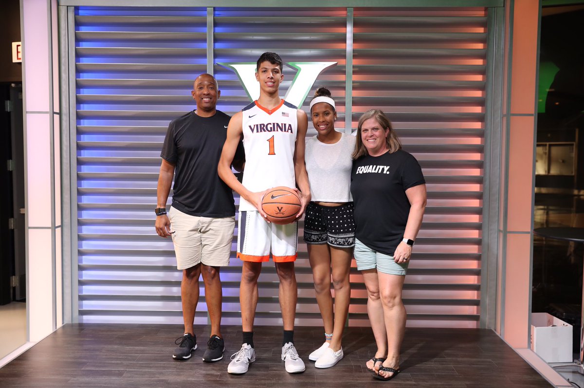 kcshedrick's tweet photo. COMMITTED‼️ #5Pillars #Wahoo https://t.co/gYDoXdKC1I