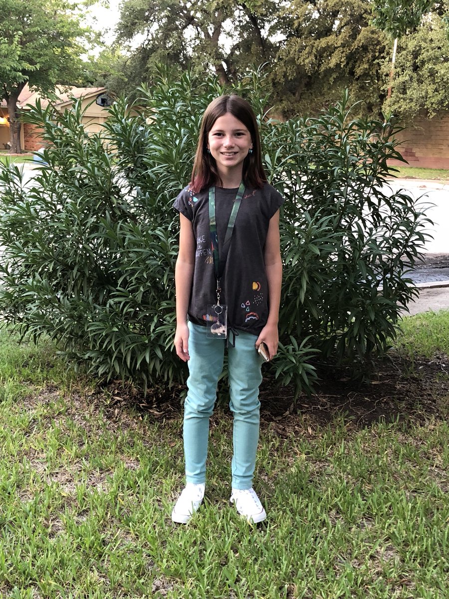 kristy_brett's tweet photo. Happy 1st day of school!!! 6th and 8th 🙁 No more elementary. #1stdayofschool #IAmGPISD #GPfirstdayofschool #GPFAA #Truman https://t.co/kJGWEP1r7A