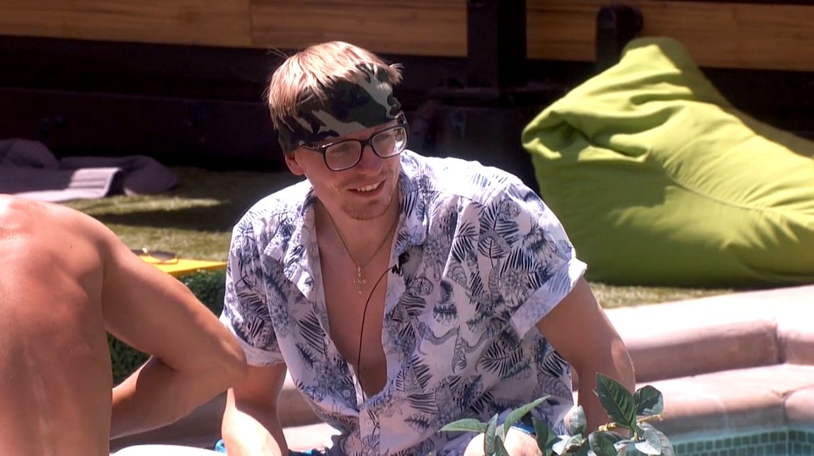 89razorskate20's tweet image. Week 8, RT &amp;amp; LIKE If You're Team SCOTTIE! #BB20 #NOMINEE