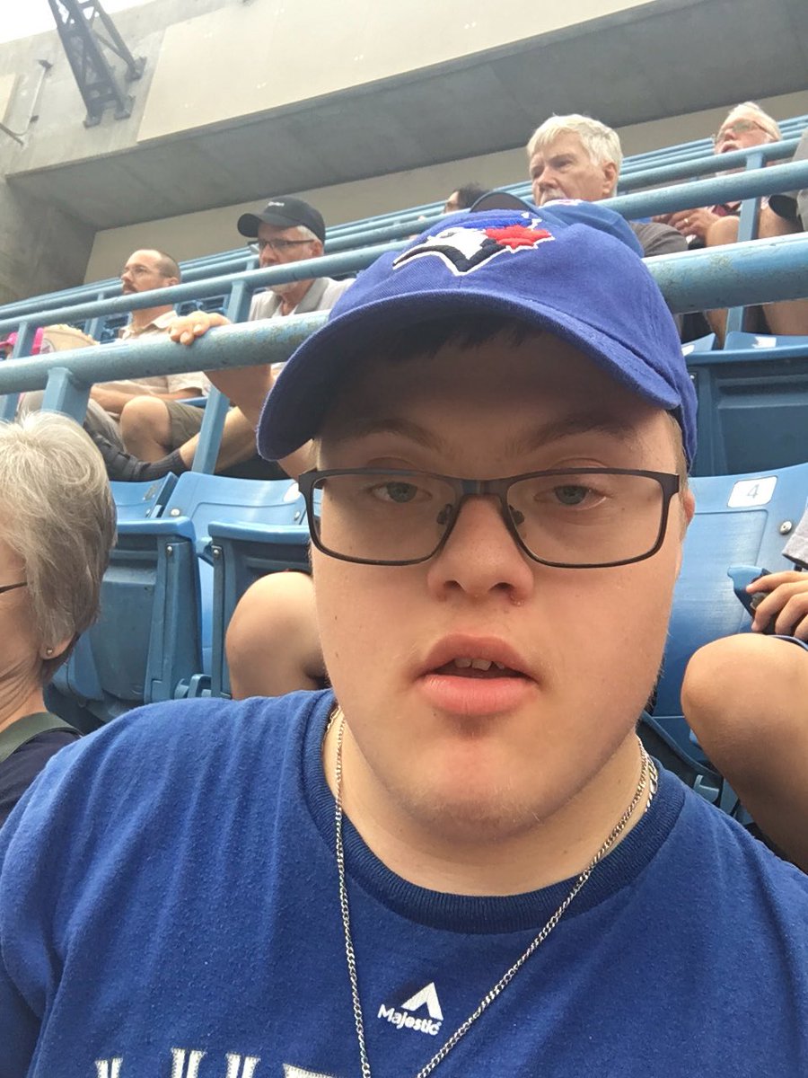 CandiThorpe's tweet photo. #tdfanchoice1 #letsgobluejays https://t.co/KsHhywRddJ