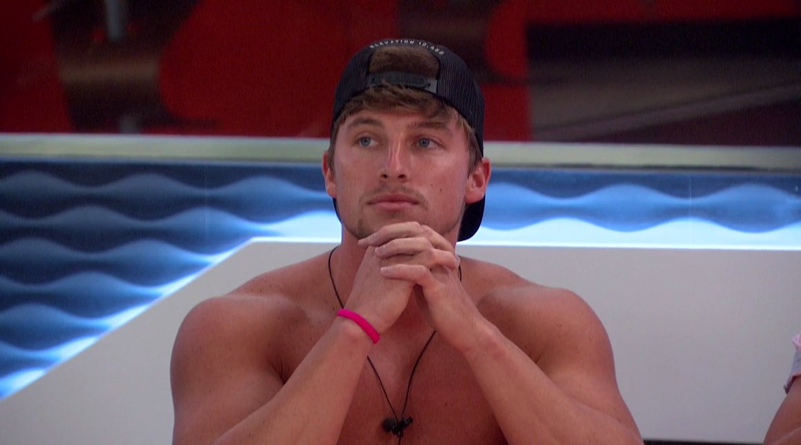 89razorskate20's tweet photo. Week 8, RT & LIKE If You're Team BRETT! #BB20 #VETOWINNER #POVSAVE https://t.co/VxY3JZX4kK