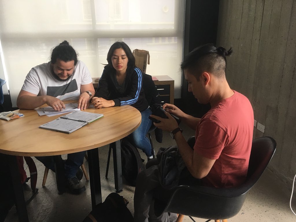 IMPAQTOec's tweet image. En nuestra de mentoría de #IMPAQTOLabTECH hoy nos acompañan   Gracias por vivir esta experiencia con nosotros. #hacemosIMPAQTO