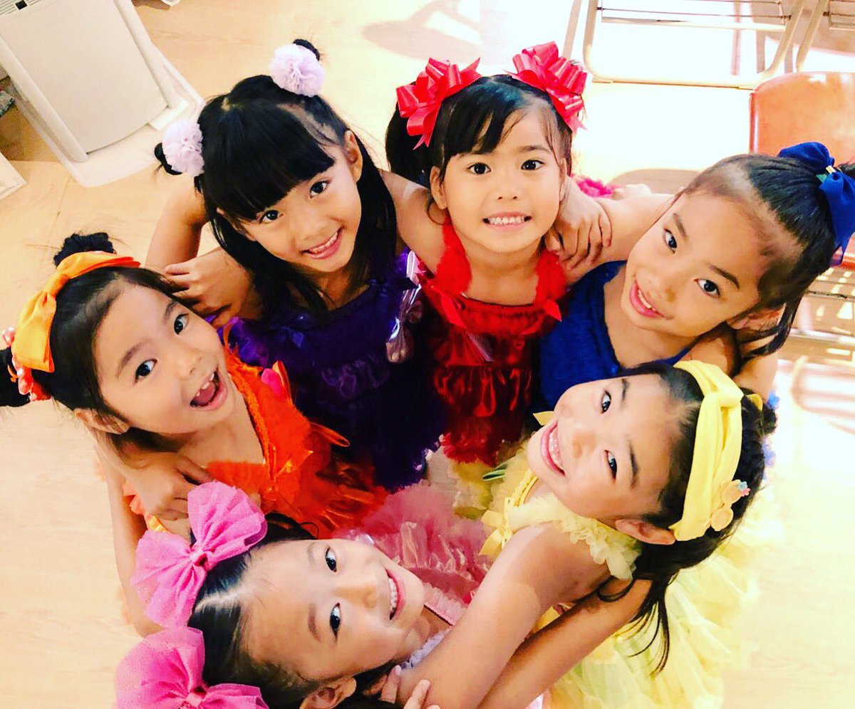 Colors 沖縄 Twitterren れもん館 こどもファッションショー Mcに真栄城美鈴 オープニングアクト に Color S キッズダンスチーム ラビラブidolスクール出演 8月26日 日 サンエー西原シティ 9月2日 日 サンエーハンビータウン 9月9日 日 サンエー具志川