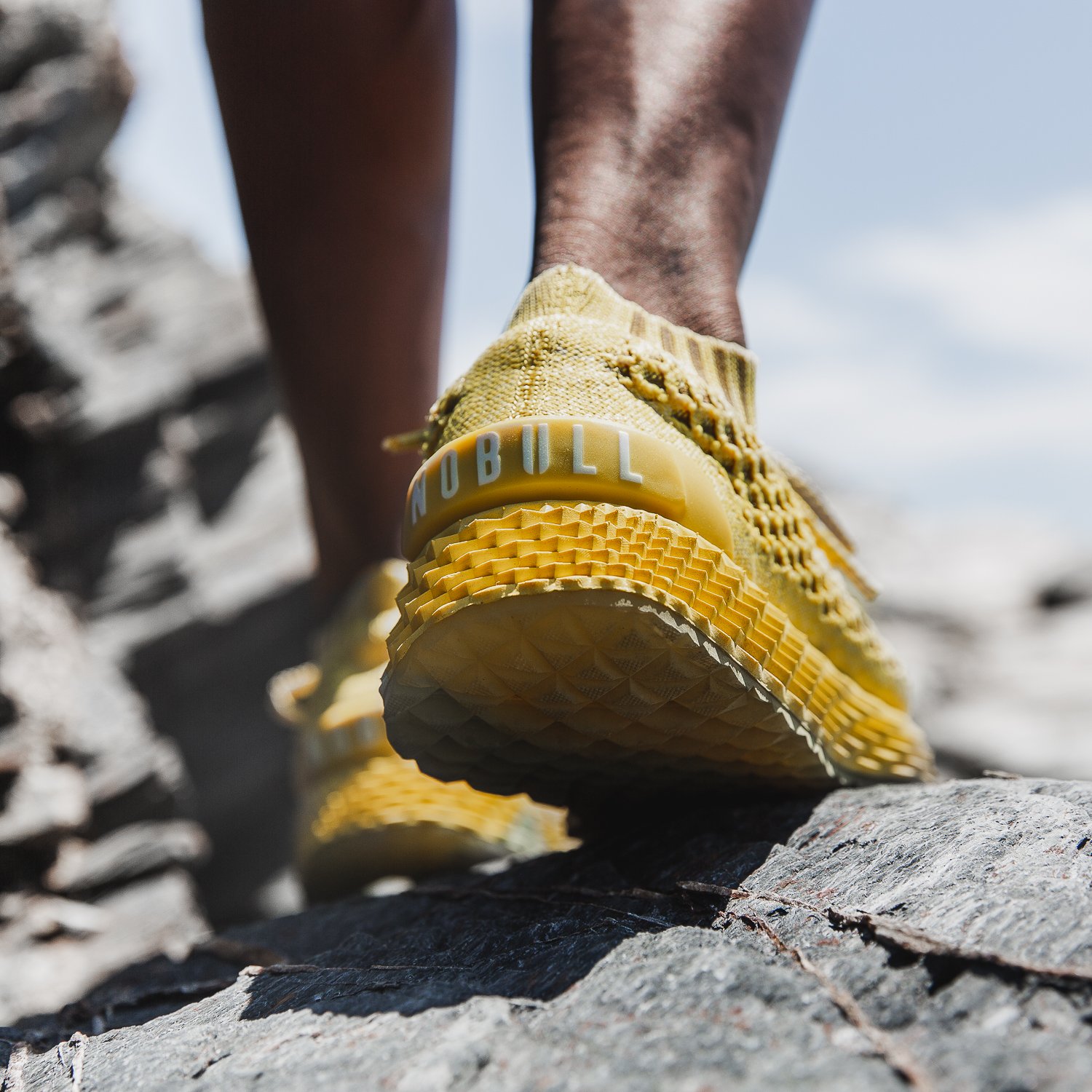 lemon drop knit runner