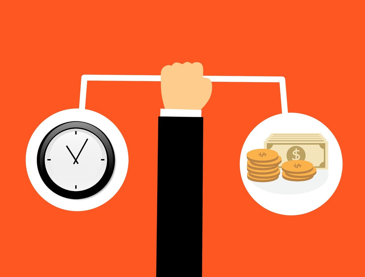 How can a #lawyer juggle between long hours of labor and life outside work? <a href="/CBA_News/">Canadian Bar Assoc.</a> listed a couple of ways on how to successfully maintain your work life balance. #lawpractice #corplaw #legal cba.org/Publications-R…