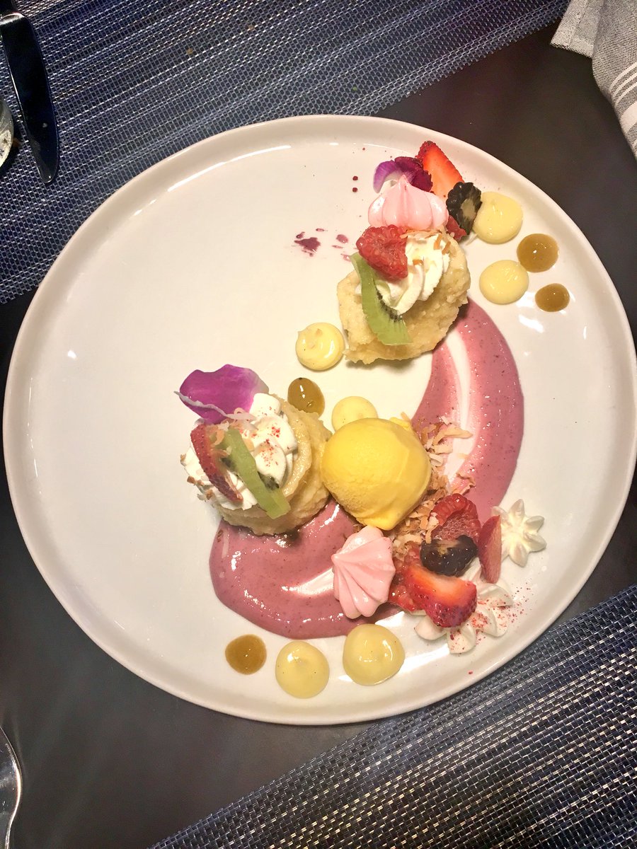 tyshiatorres's tweet photo. Birthdays, date night and now an anniversary, big thank you to @socaraleigh for never disappointing And always making us feel so special! Xoxo #downtownraleigh #goodeats #socaraleigh #raleigheats https://t.co/te3XBLZUgv
