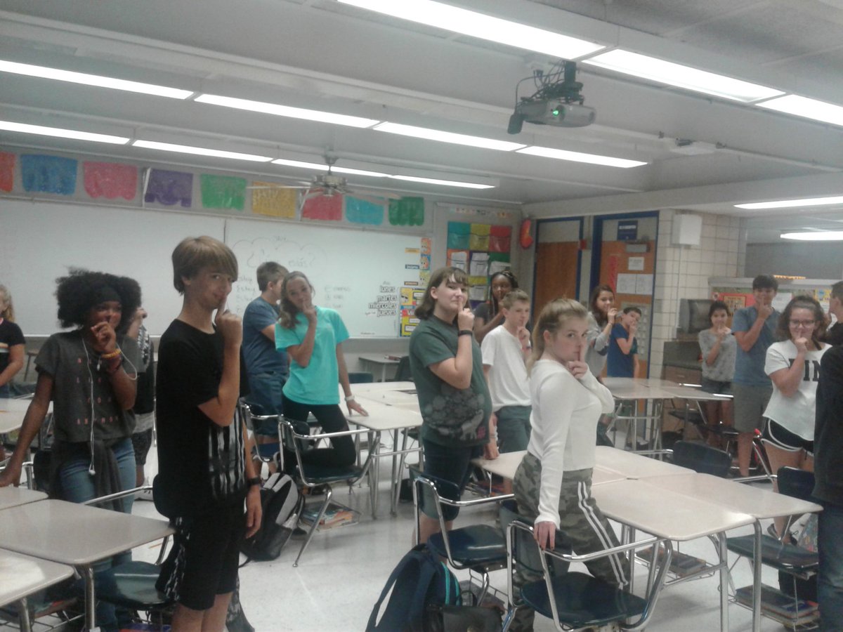 sragruhn's tweet photo. No, they aren't shushing this Spanish teacher. They're practicing class commands! SILENCIO, por favor. @WRidgeMS #powerofWE https://t.co/dIraoZ8j5P