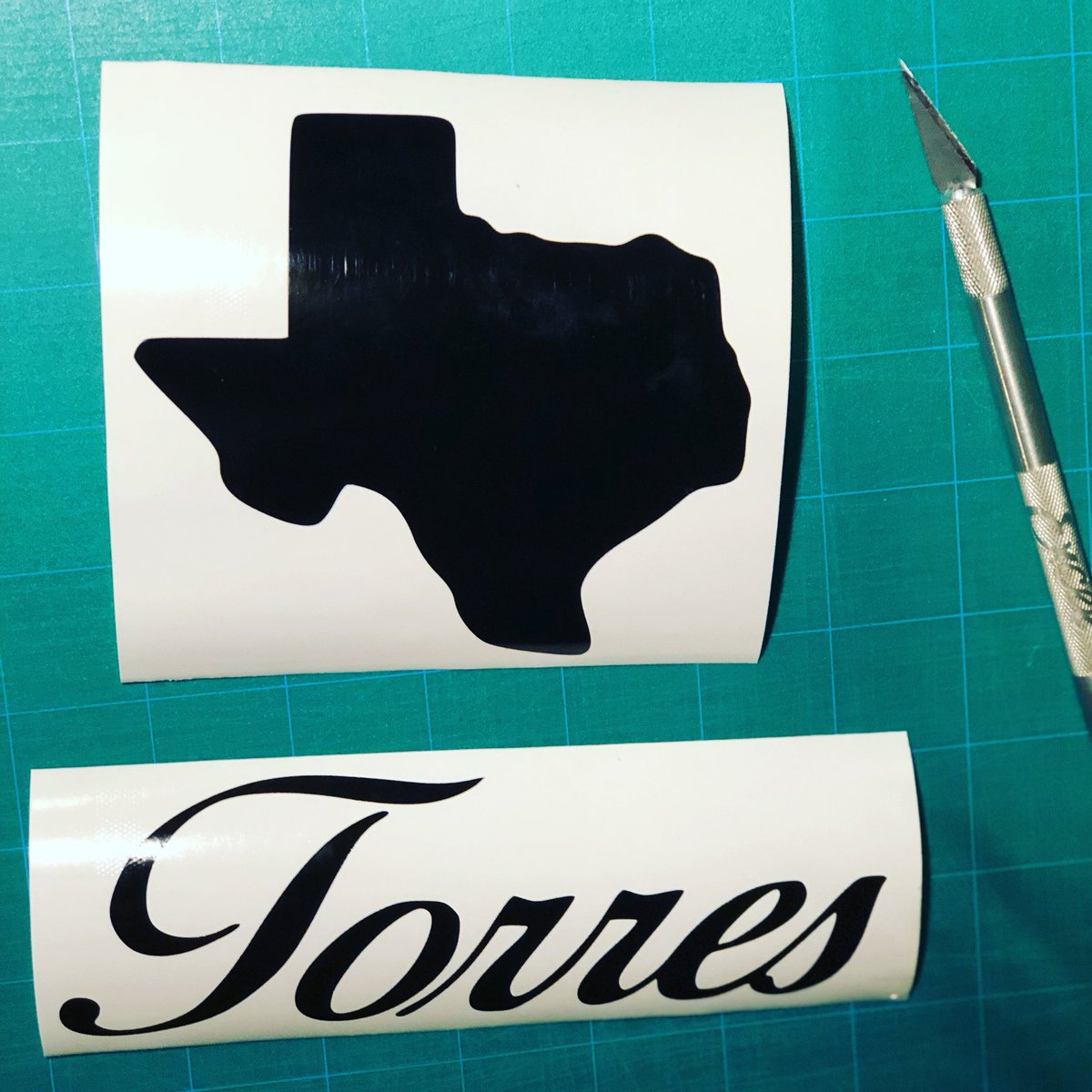 mtxdecals's tweet photo. #TexasDecal
#LastNameDecal
#dmtoorder📩
#mtxdecals
#customdecals
50+ colors available
.
.
.
TAG A FRIEND🤗 https://t.co/7GObOIhqJd