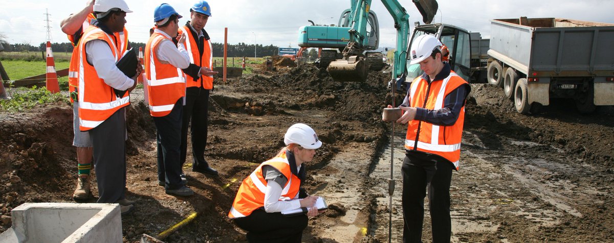 Engineeringe2e's tweet image. Engineering cadetships in New Zealand - what's involved and how does offering a cadetship benefit an employer? buff.ly/2LaV6f6 #Cadetship #StudyOptions