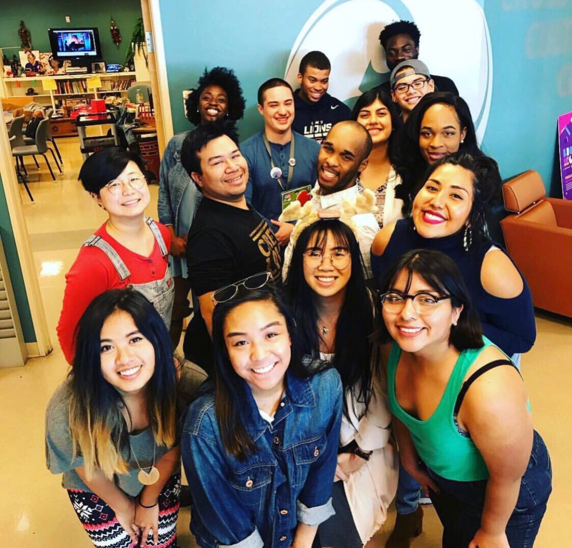 CCCatCalStateLA's tweet photo. Join our team at #TheCCC at #CalStateLA. We're hiring one (1) student to join our front desk team of student assistants. See the "Customer Service Assistant" post here: https://t.co/vjPhm6ljCI. Submit all materials - cover letter, application, work experience - to U-SU Room 306 https://t.co/gZcnwGxY3L