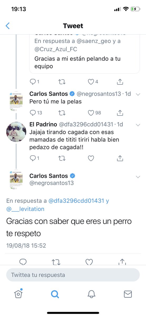 CruzAzul_1927's tweet photo. Banda no están hartos de la ofensas de @negrosantos13? Deberíamos de organizar un reporte masivo de todos sus tuits ofensivos con la banda azul para que aprenda a ser profesional! https://t.co/EZVIU8epDq