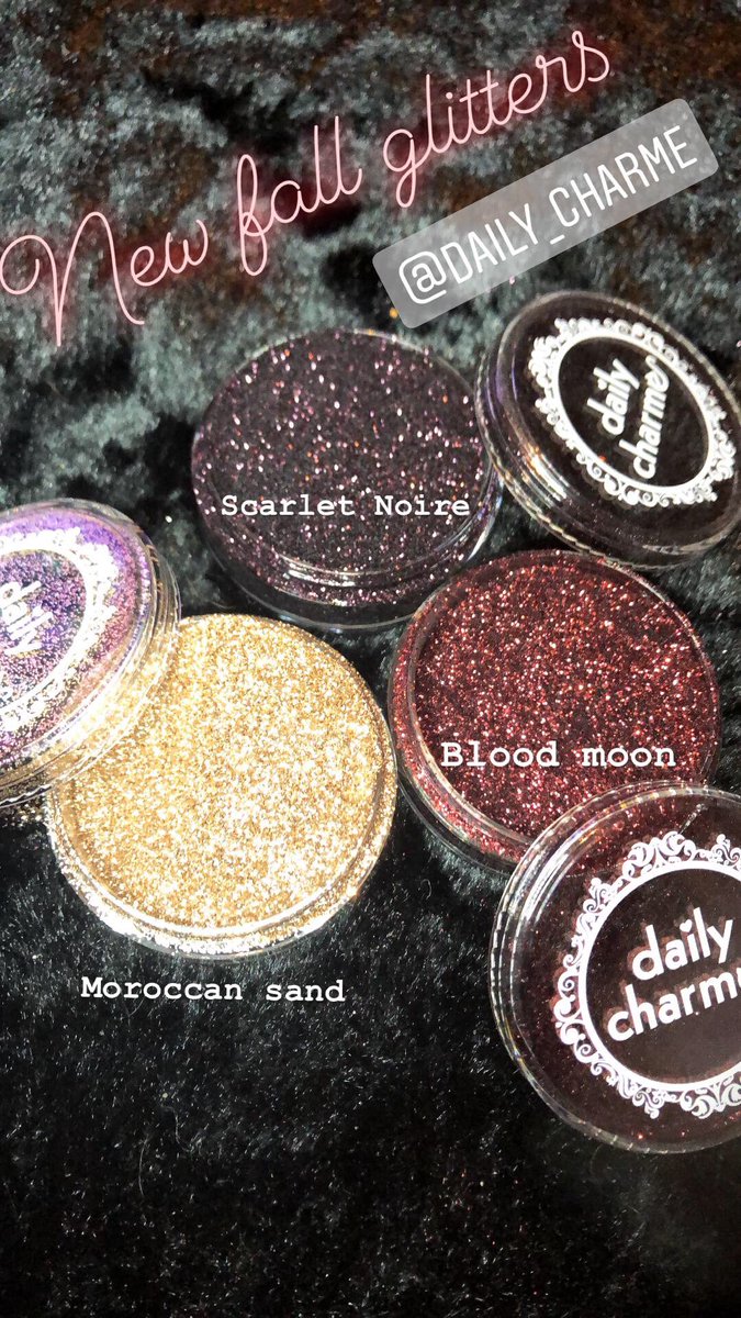 NailVidaChi's tweet photo. Loving these glitters ✨✨ #falliscoming #chicagonailart @dailycharme https://t.co/N07yOXQ3UP