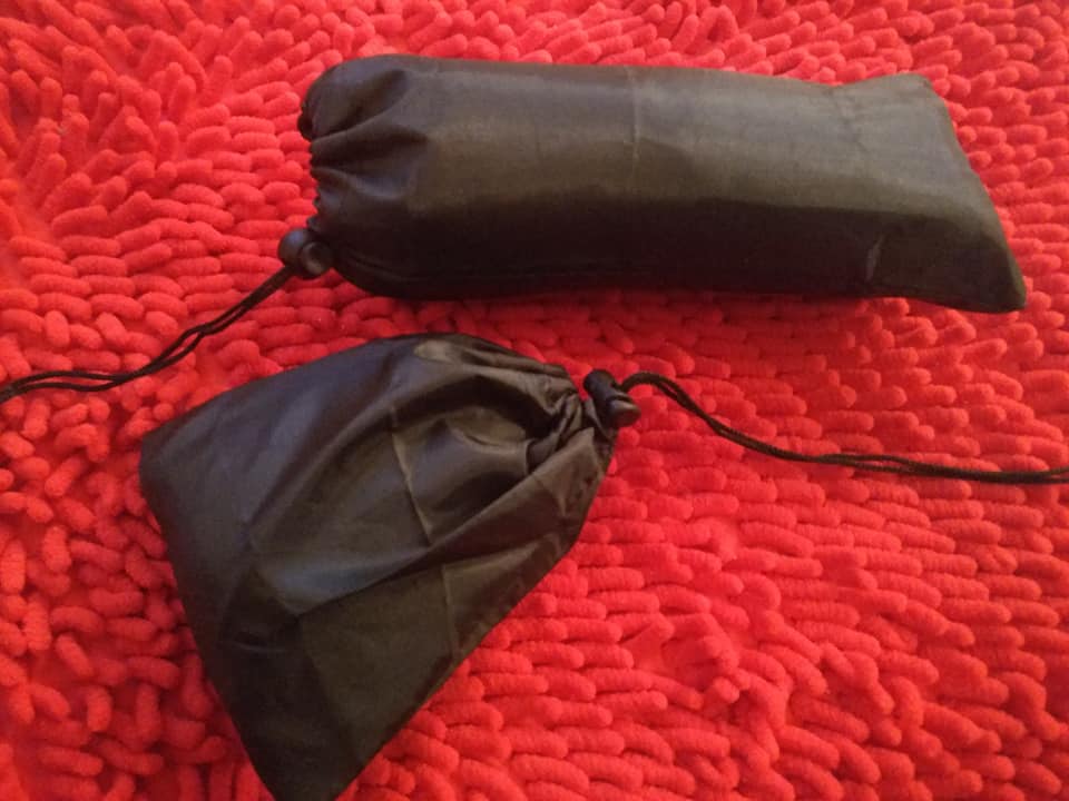 CunningAngel1's tweet photo. Perfect for long flights. Great foot rest with eye mask #sponsored #ad #gotatdiscount 

Buy here 👇🏻
https://t.co/t9EY1dQUQP https://t.co/yARUCKyo3b