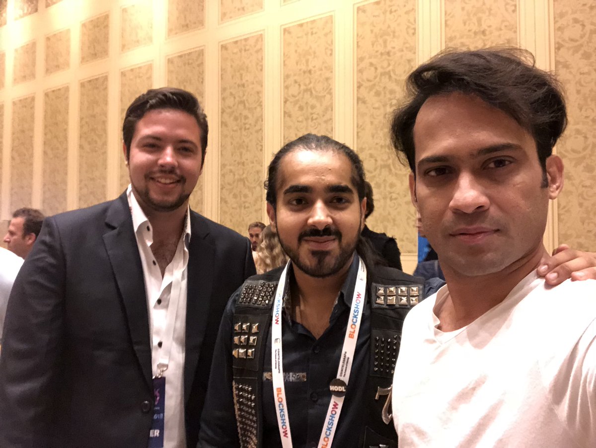 ZakaWaqar's tweet image. Good management #Blockshow @BlockShowcom @AddyCrezee loved the first day , looking forward for day-2