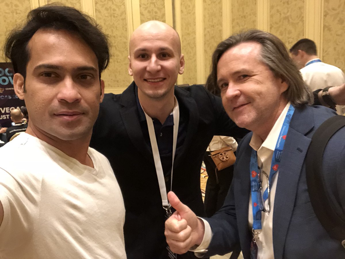 ZakaWaqar's tweet image. Good management #Blockshow @BlockShowcom @AddyCrezee loved the first day , looking forward for day-2