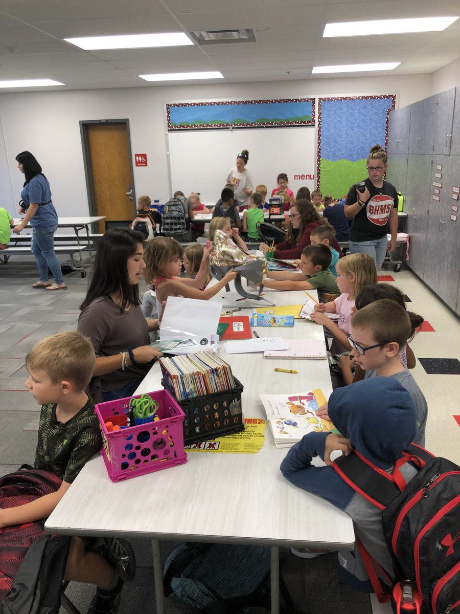 BHMSDCHILDCARE's tweet photo. Homework time in Room 202 https://t.co/PV47efBpZJ